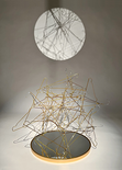 Sonne + Mond aus der Serie „Aufhänger“, 2025

Kleiderbügel und Spiegel, 50 x 65 x 65 cm (Beleuchtung ist nicht inkludiert)
auf der Unterseite signiert

Ausrufpreis: 1500,-